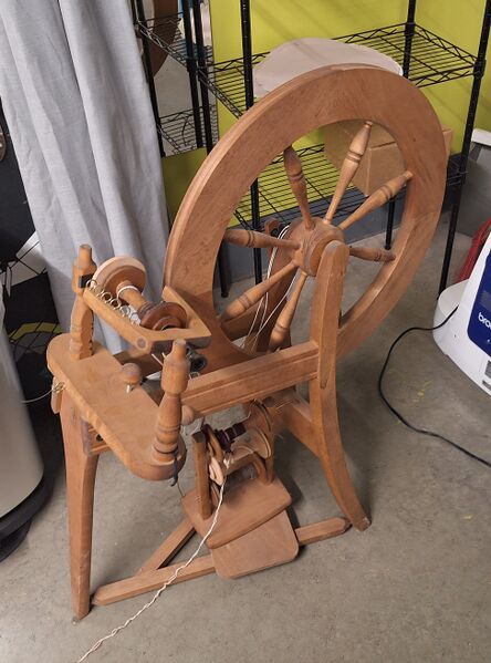 File:Spinning Wheel.jpg
